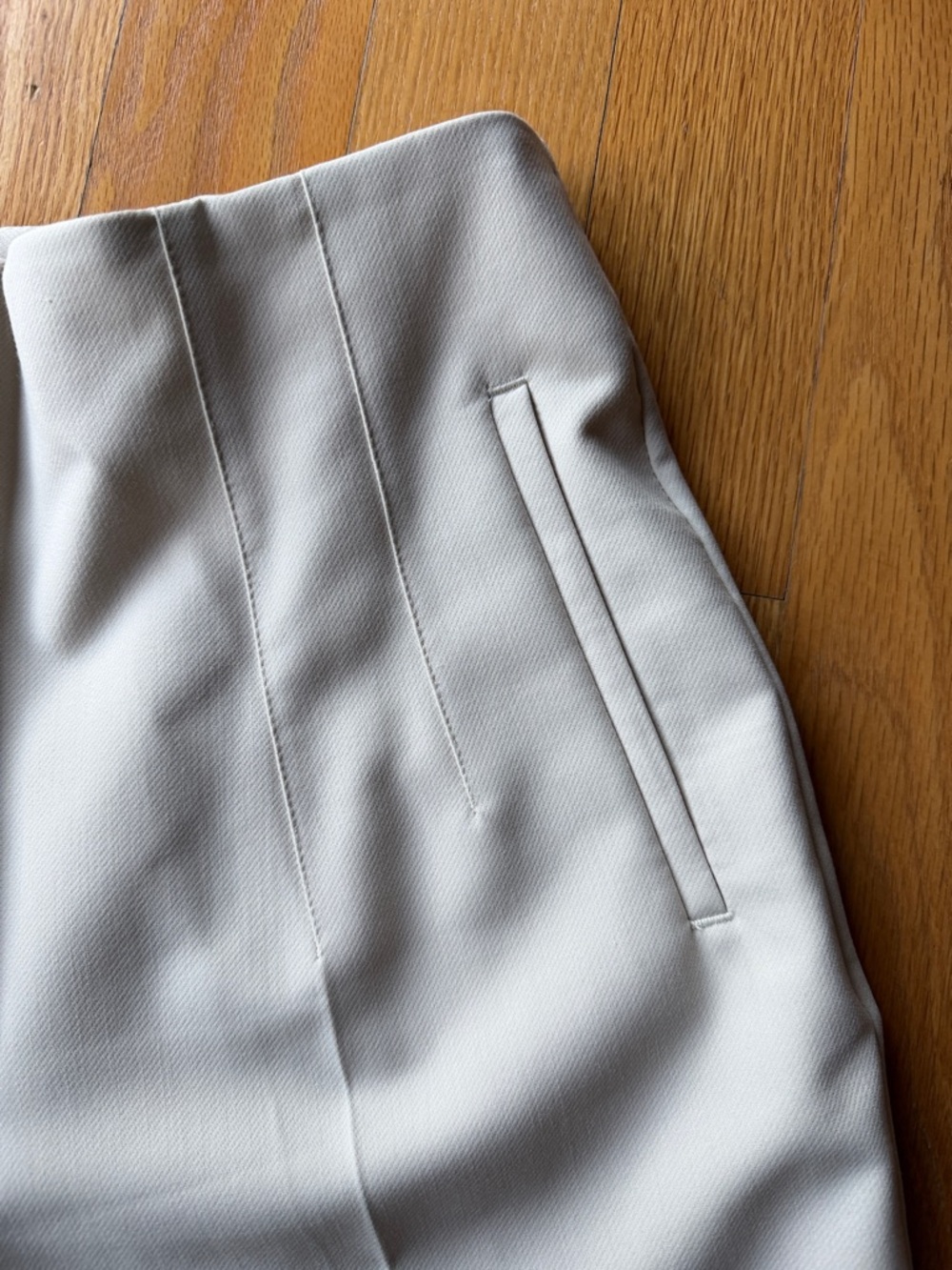 Zara Cream High-Rise Tailored Women's Pants - Picture 4 of 6
